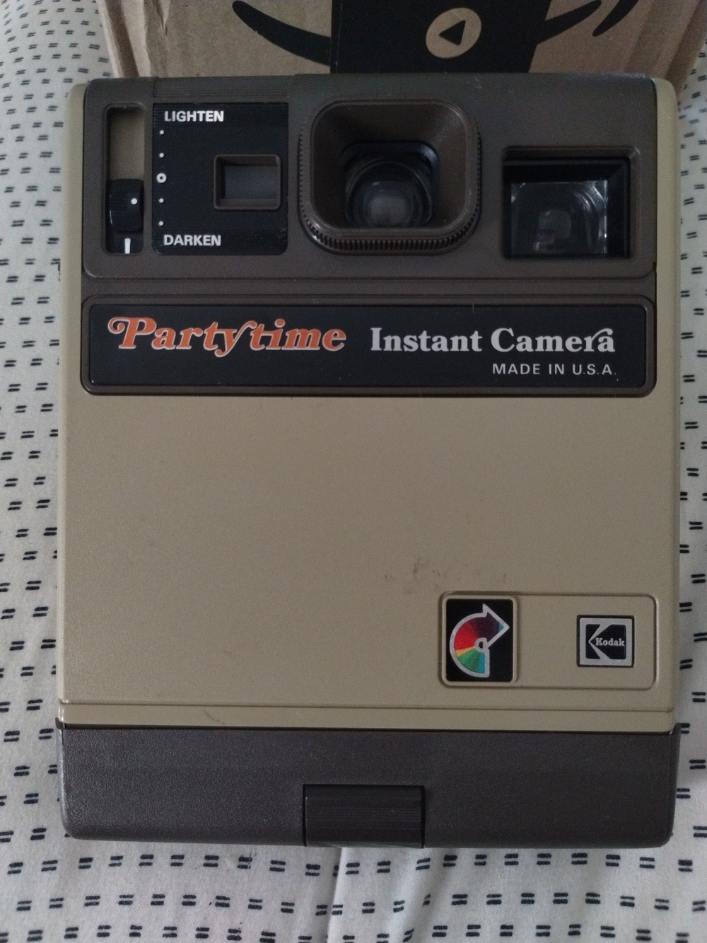 Kodak Partytime Instant Camera - Beige and Brown Vintage